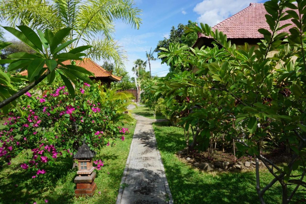 ホテル Tegal Sari, Pemuteran- North Bali エクステリア 写真